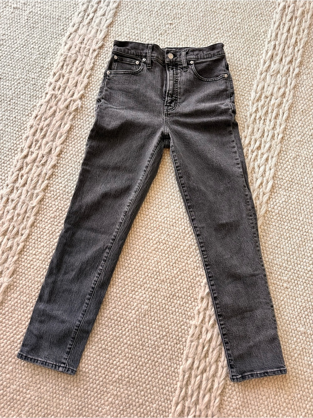 High-Rise Black Women’s Skinny Jeans
